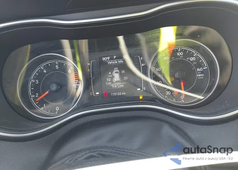 2019 Jeep Cherokee Latitude Fwd from USA, damaged, VIN 1C4PJLCBXKD149893